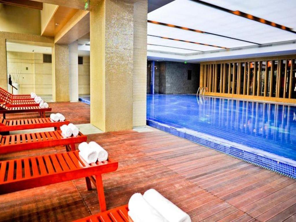 Chengdu Joyhub Air Hotel Экстерьер фото
